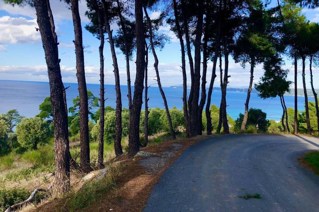 Family Apartment In Greece Kalandra エクステリア 写真